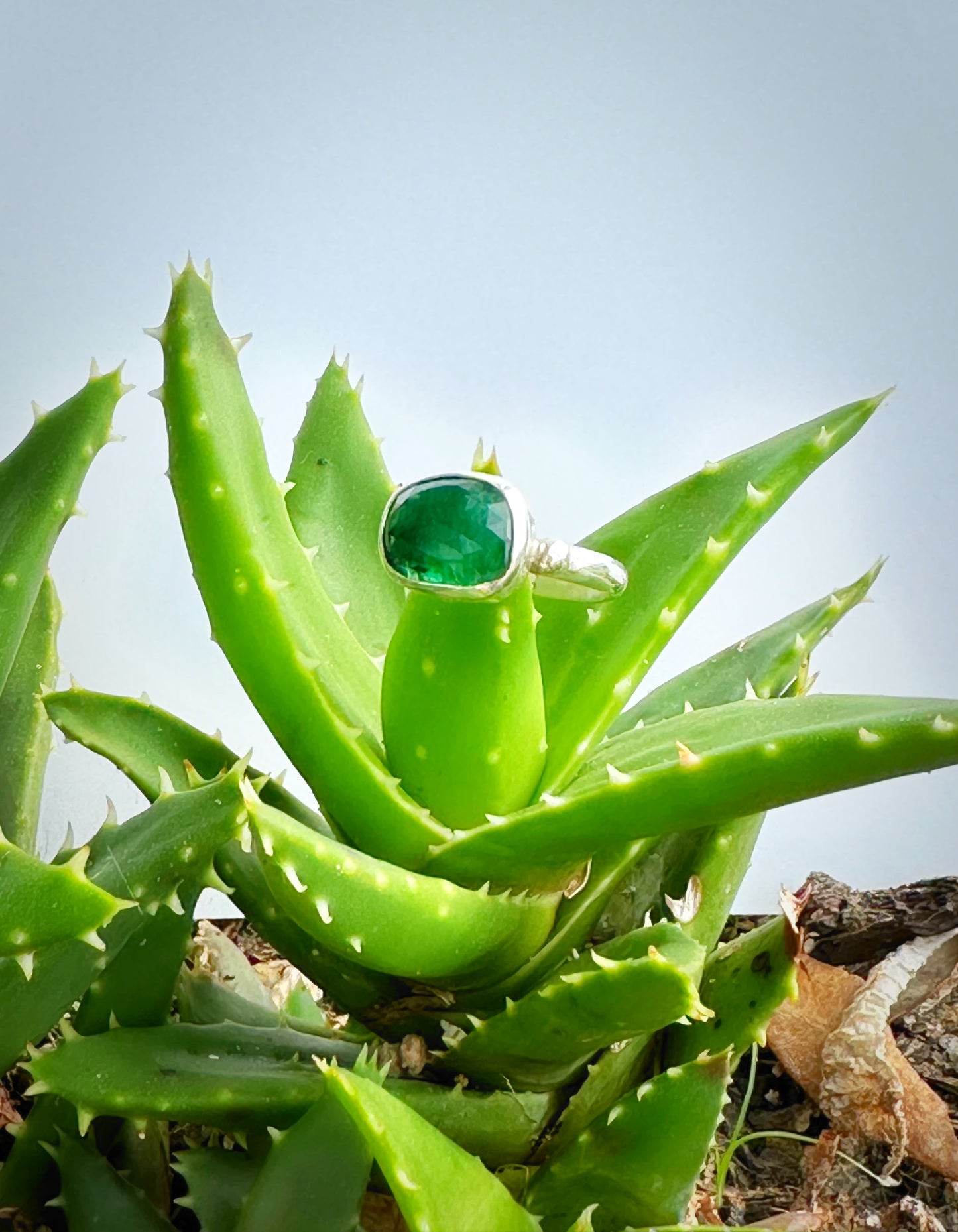 Handmade Rose Cut Emerald Ring with Silver Bead