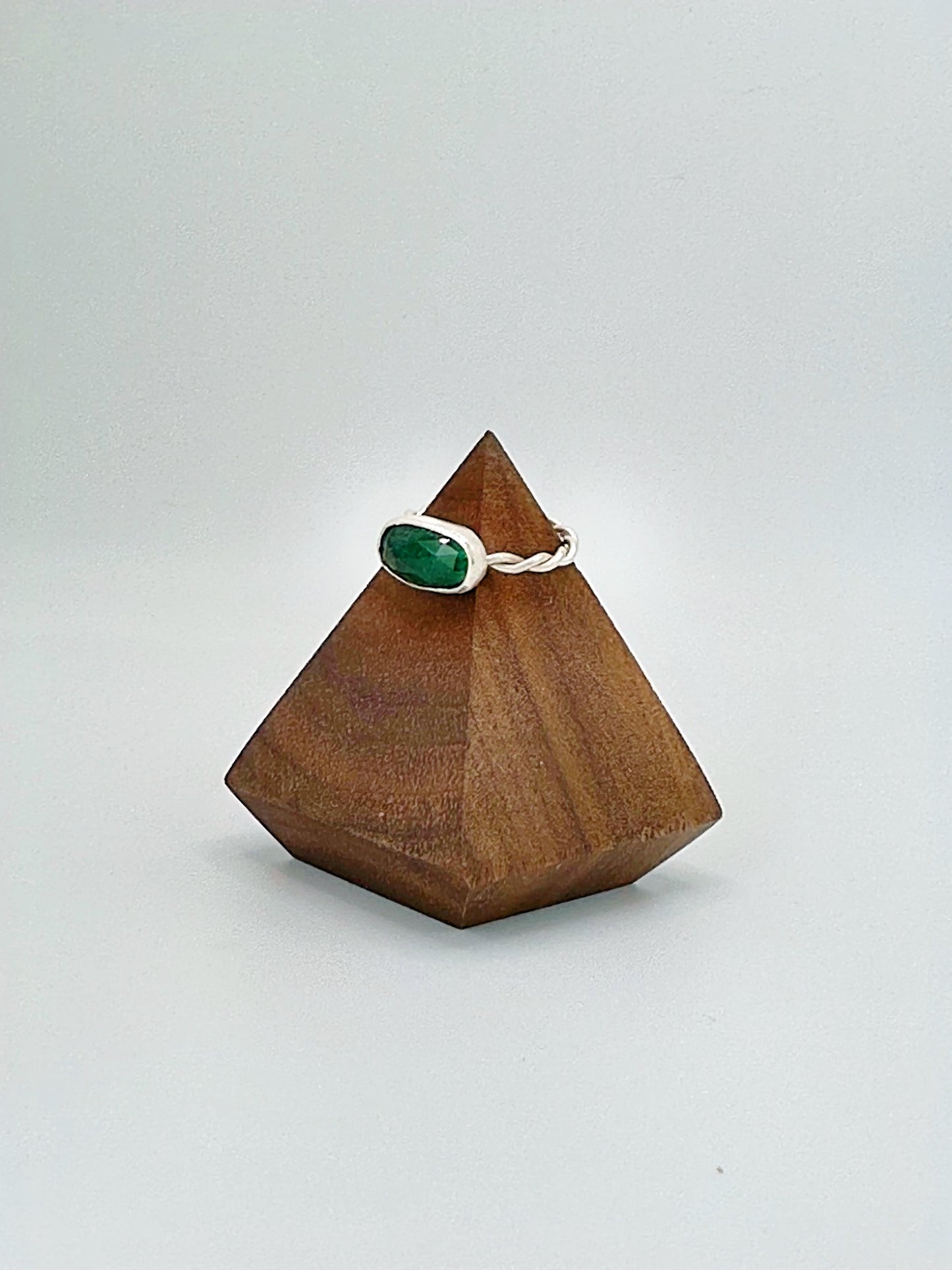 Handmade Rose Cut Emerald Ring with Twisted Band